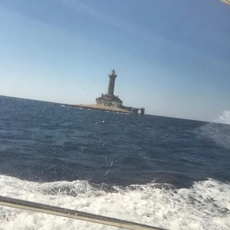 L&m De Lux! * Pula