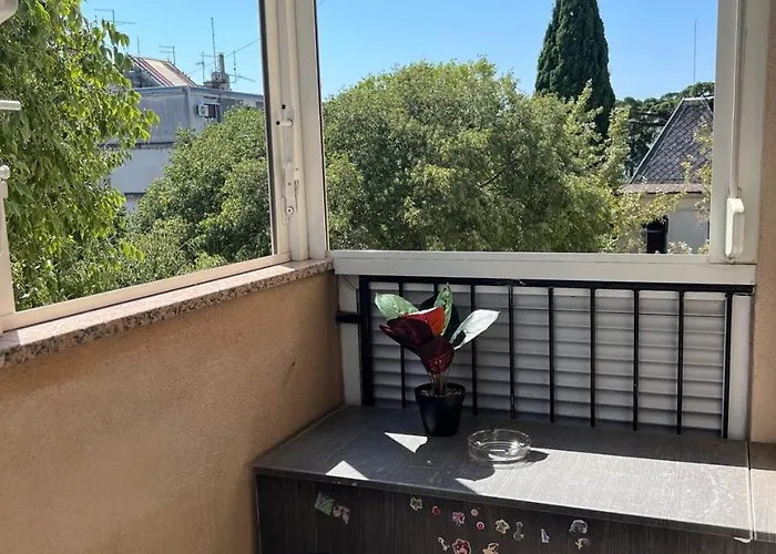 L&m De Lux! Apartamento Pula